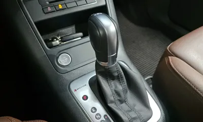Volkswagen Tiguan 2015, 132676 км, за 4823.26 USD - фото 9