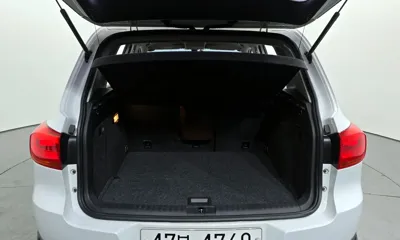 Volkswagen Tiguan 2015, 132676 км, за 4823.26 USD - фото 20