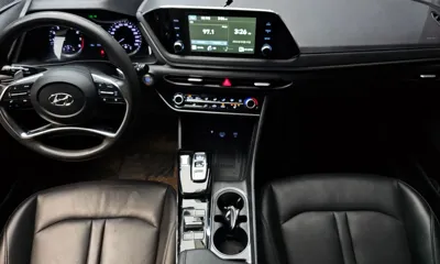 Hyundai Sonata 2020, 131891 км, за 8205.33 USD - фото 7