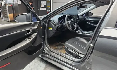 Hyundai Sonata 2020, 131891 км, за 8205.33 USD - фото 11