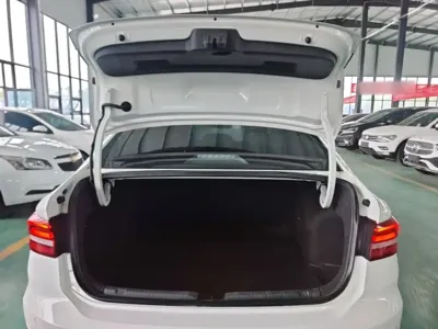 Volkswagen Lavida 2022, 63500 км, за 8769.69 USD - фото 19