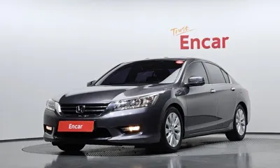 Honda Accord · 2015 год