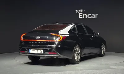 Hyundai Sonata 2021, 163856 км, за 8861.76 USD
