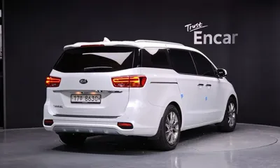 Kia Canival 2019, 42550 км, за 12806.34 USD