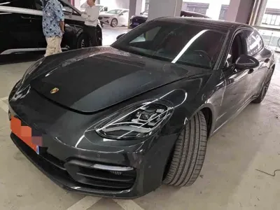 Porsche Panamera · 2024 год