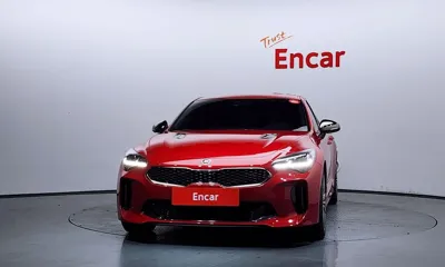 Kia Stinger 2018, 131301 км, за 9053.27 USD
