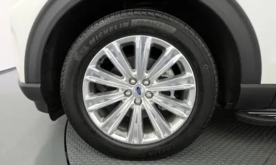 Ford Explorer 2023, 10240 км, за 24093.24 USD