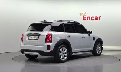MINI Countryman 2023, 21368 км, за 25928.84 USD