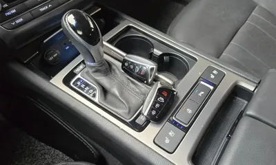 Hyundai Genesis 2015, 127251 км, за 6440.29 USD - фото 9