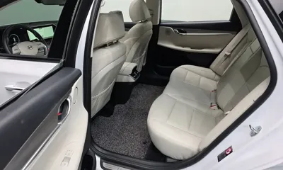 Hyundai Grandeur 2022, 96067 км, за 17776.9 USD - фото 12