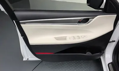 Hyundai Grandeur 2022, 96067 км, за 17776.9 USD - фото 24