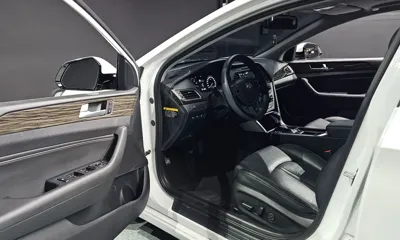 Hyundai Sonata 2017, 50565 км, за 8326.84 USD - фото 11