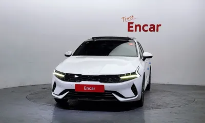 Kia K5 2023, 73460 км, за 14832.18 USD
