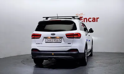 Kia Sorento 2015, 137853 км, за 8454.77 USD