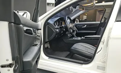 Mercedes-Benz C-Class 2014, 145471 км, за 4162.54 USD - фото 10