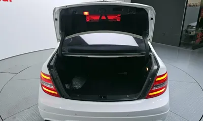 Mercedes-Benz C-Class 2014, 145471 км, за 4162.54 USD - фото 20