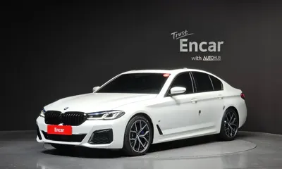 BMW 5-Series · 2023 год