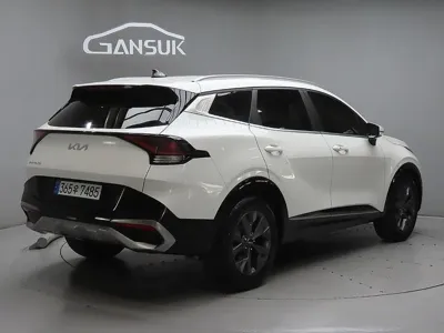 Kia Sportage 2022, 63985 км, за 15798.53 USD
