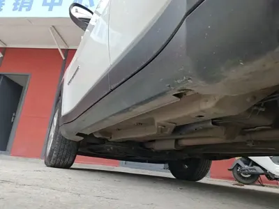 Jeep Compass 2018, 48200 км, за 8431.27 USD - фото 22
