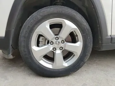 Jeep Compass 2018, 48200 км, за 8431.27 USD - фото 23