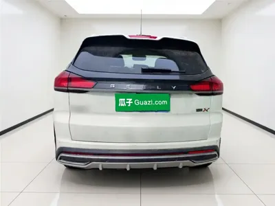 Geely Boyue 2022, 74100 км, за 7912.29 USD