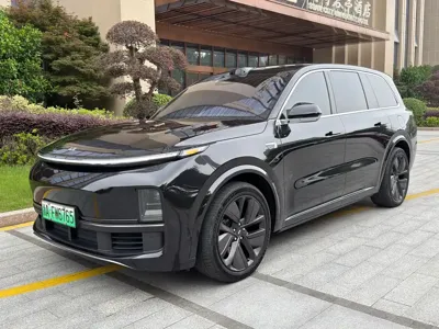 Li Auto Li L9 · 2022 год