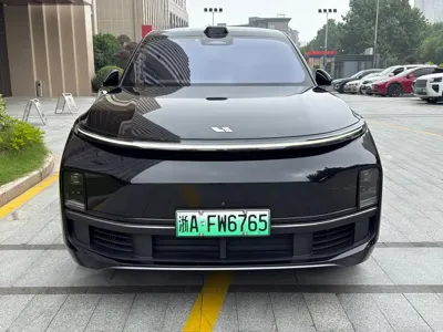 Li Auto Li L9 2022, 94000 км, за 33224.64 USD