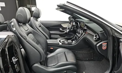 Mercedes-Benz C-Class 2018, 129397 км, за 14344.27 USD - фото 10