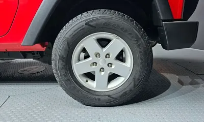 Jeep Wrangler 2017, 87584 км, за 14337.63 USD