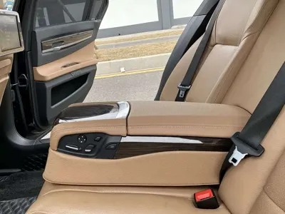 BMW 7 Series 2013, 120000 км, за 11506.19 USD