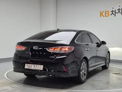Hyundai Sonata 2019, 133837 км, за 6305.66 USD - фото 2