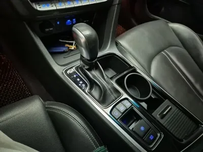 Hyundai Sonata 2019, 133837 км, за 6305.66 USD - фото 9
