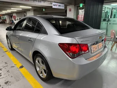 ChevroletGMDaewoo Cruze 2011, 91017 км, за 1498.37 USD