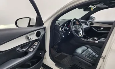 Mercedes-Benz GLC-Class 2018, 54796 км, за 19509.51 USD - фото 10