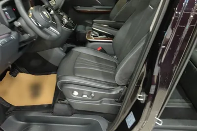 Hongqi HQ9 PHEV 2024, 17100 км, за 33612 USD - фото 22