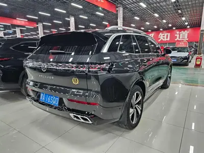 Volkswagen Tavendor 2024, 12500 км, за 32333.19 USD