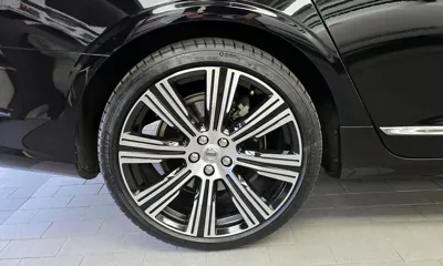 Volvo S90 2023, 103171 км, за 23257.34 USD