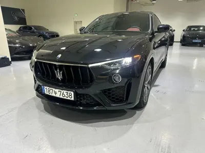 Maserati Levante · 2023 год