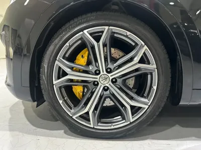 Maserati Levante 2023, 4007 км, за 61106.39 USD