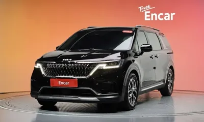 Kia Canival · 2023 год