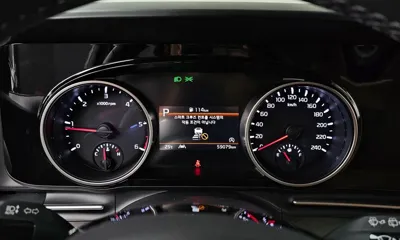 Kia Canival 2023, 59079 км, за 18905.08 USD - фото 8