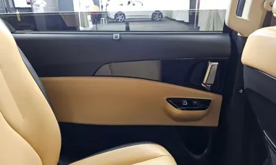 Kia Canival 2023, 59079 км, за 18905.08 USD - фото 25