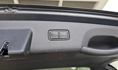 Kia Canival 2023, 59079 км, за 18905.08 USD - фото 29