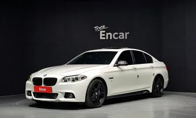 BMW 5-Series · 2016 год