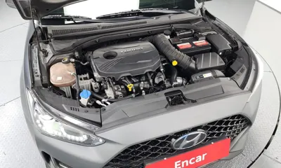 Hyundai Veloster 2019, 156509 км, за 6541.13 USD - фото 6