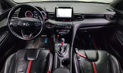 Hyundai Veloster 2019, 156509 км, за 6541.13 USD - фото 7