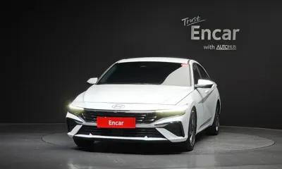 Hyundai Avante 2024, 34268 км, за 16198.3 USD