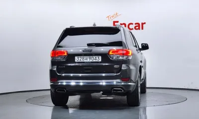 Jeep Cherokee 2019, 92184 км, за 14332.26 USD