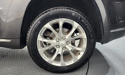 Jeep Cherokee 2019, 92184 км, за 14332.26 USD - фото 21