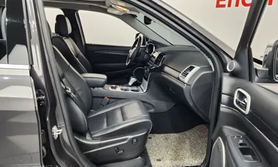 Jeep Cherokee 2019, 92184 км, за 14332.26 USD - фото 26